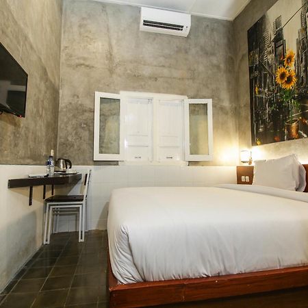 Watu Agung Guest House ماجلانج المظهر الخارجي الصورة